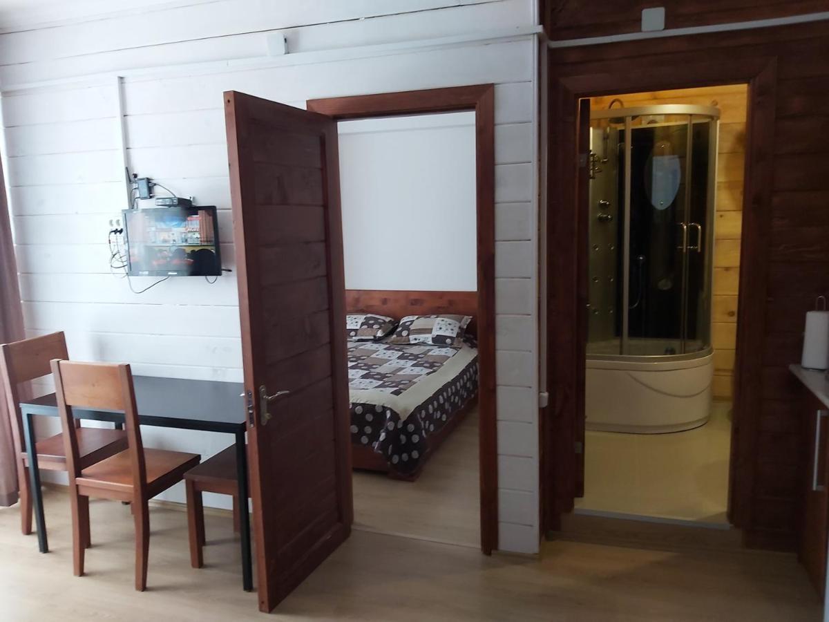Hotel Mgzavrebi Bakuriani Esterno foto